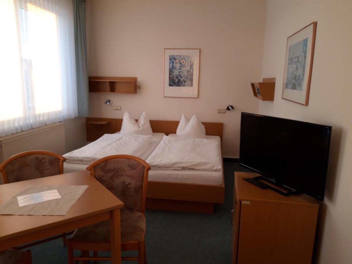 Hotel Zum Sportforum بلانكنبرغ المظهر الخارجي الصورة